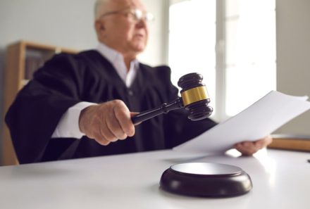 Abusiva concessione di finanziamenti, responsabilità della Banca nei confronti del ceto creditorio e bilanciamento degli interessi in gioco. Profili sostanziali