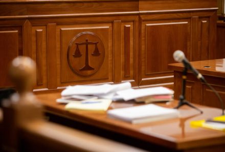 L’inadempimento dell’amministratore di Srl legittima il rifiuto di pagamento del compenso