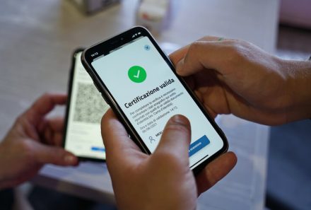Super green pass: per recarsi al lavoro basta il tampone