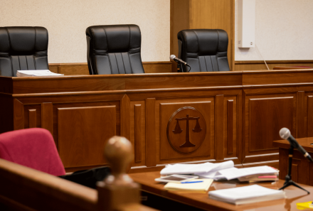 Condizioni di legittimità degli appalti c.d. “endoaziendali”