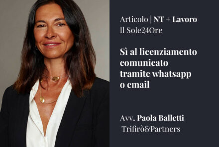 Sì al licenziamento comunicato tramite whatsapp o email