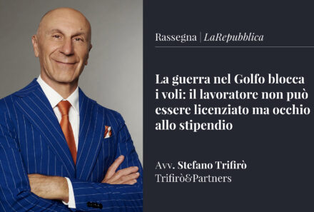 La guerra nel Golfo blocca i voli: ripercussioni, obblighi e diritti